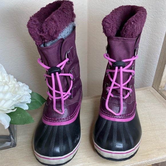 SOREL snow waterproof black burgundy boots - Picture 3 of 6